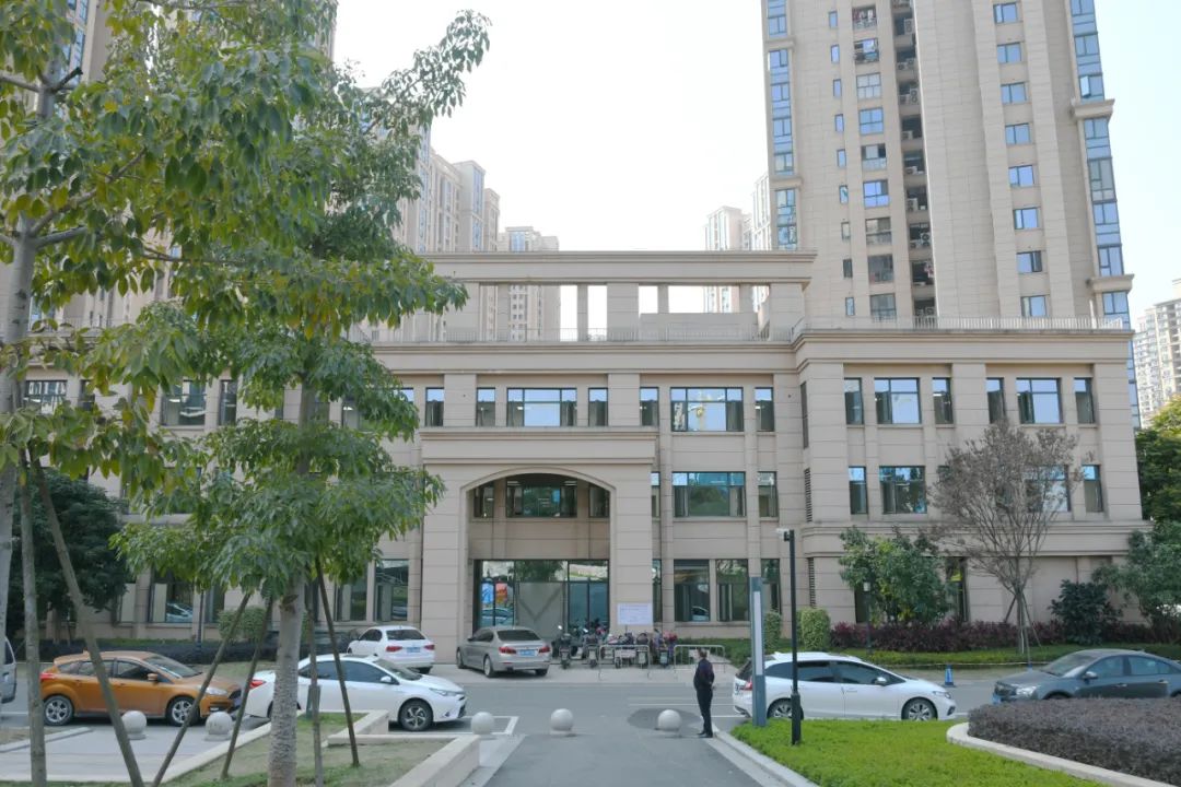 實現在“家門口”看病，高新區村鎮辦社區衛生服務中心即將建成