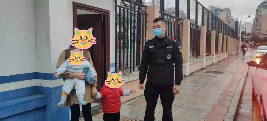 才2歲！福州一陌生男童拉著你“逛街”，是什么體驗？