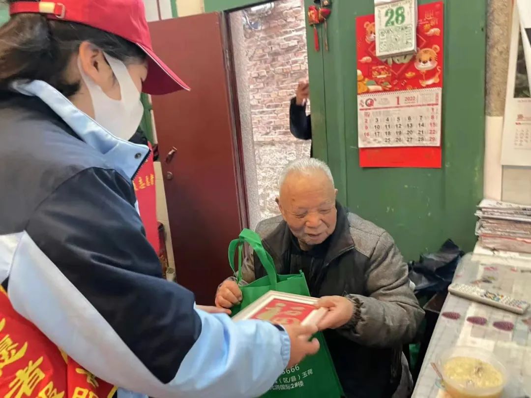 連江這樣的“雷鋒式”好少年，愛(ài)了愛(ài)了！